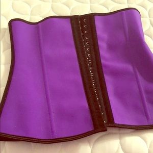 waist trainer